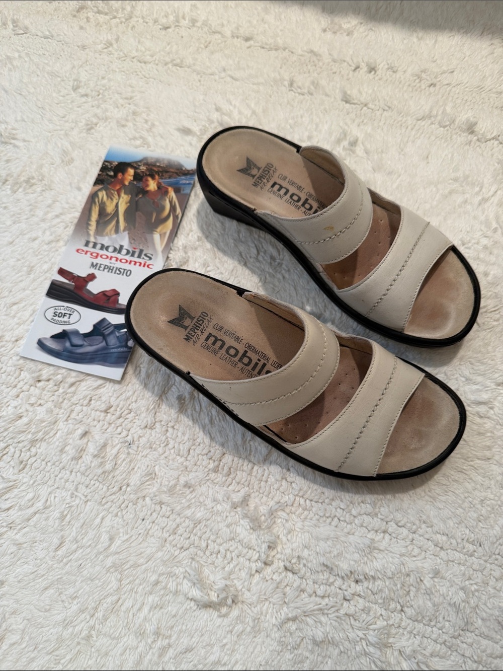white mephisto mobils size 36